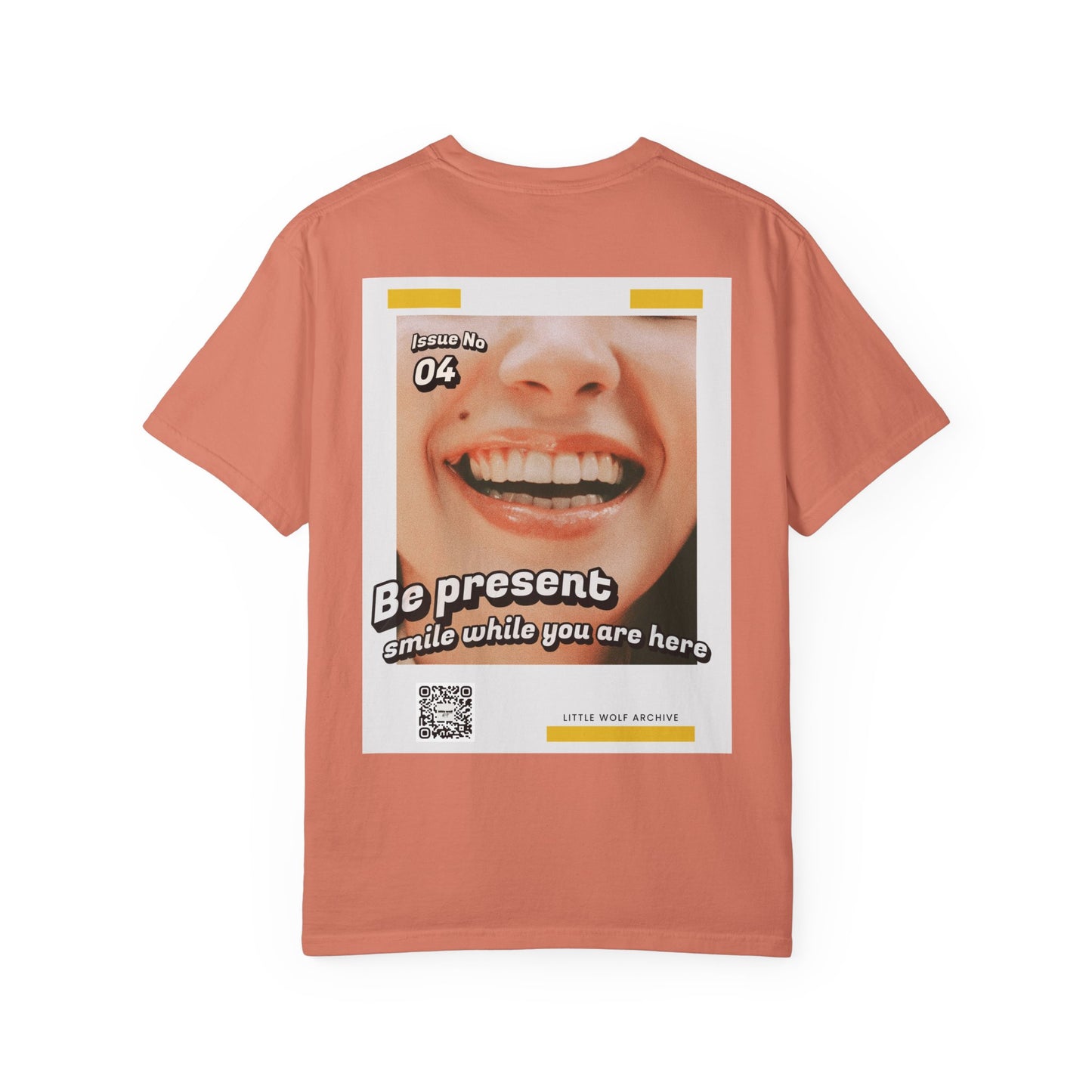 Issue 04 Smile While You Are Here