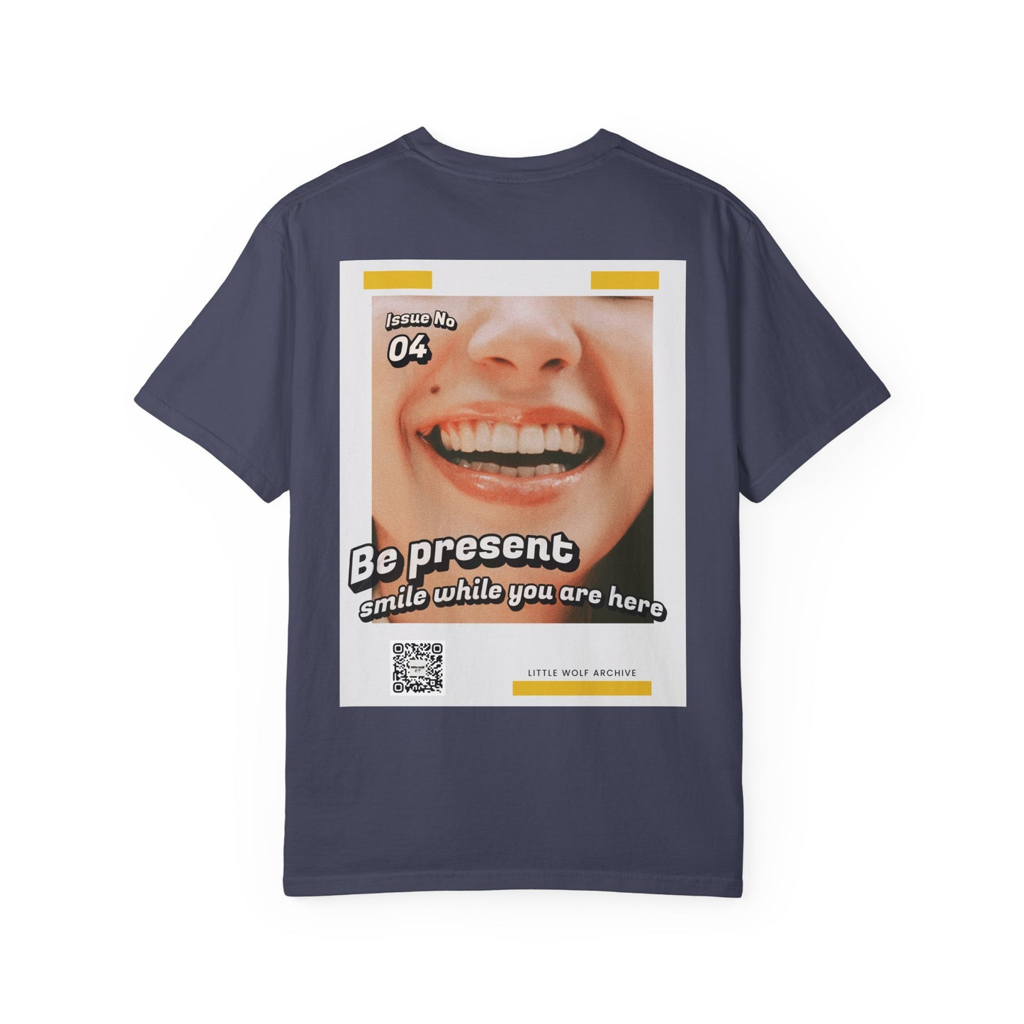 Issue 04 Smile While You Are Here