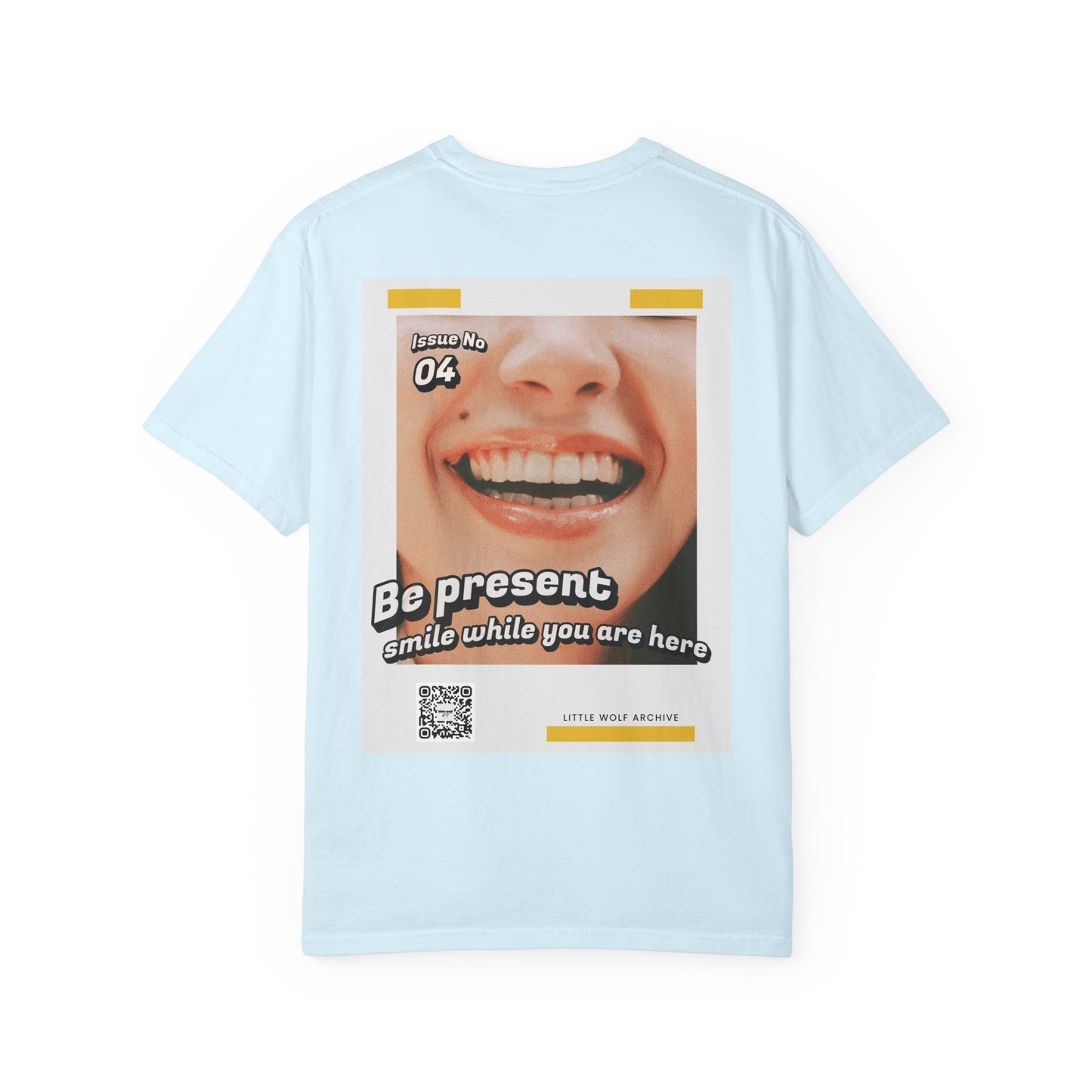 Issue 04 Smile While You Are Here